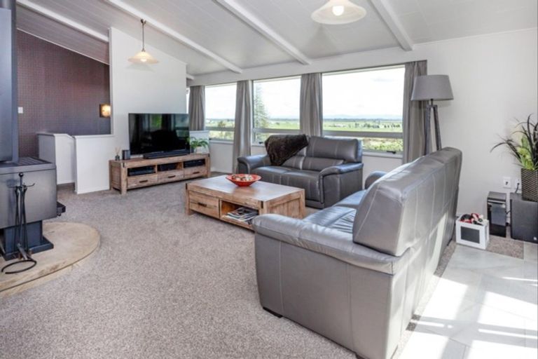 Photo of property in 111 Brunton Crescent, Thames, 3500