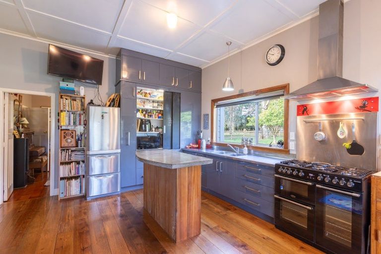 Photo of property in 126 Tutaekara Road, Pahiatua, 4987