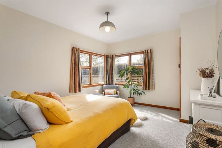 Photo of property in 260 Ilam Road, Burnside, Christchurch, 8053