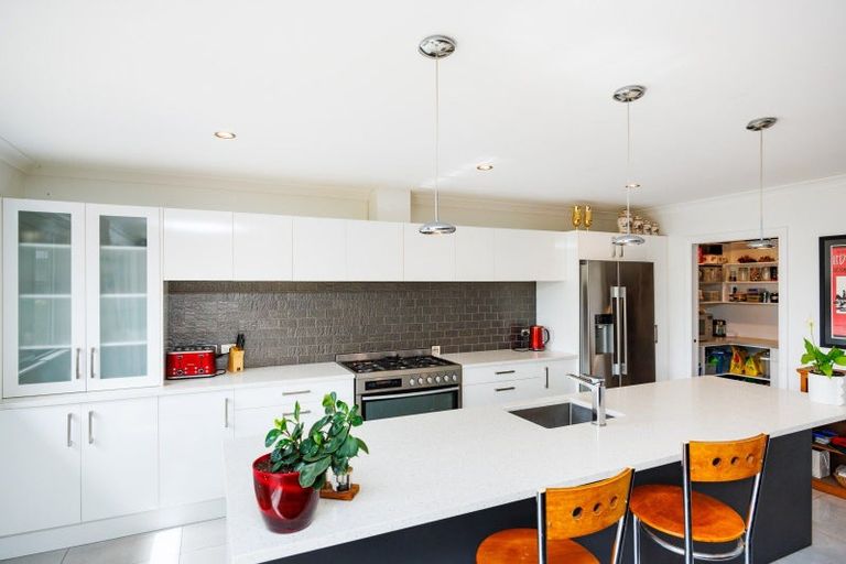 Photo of property in 5 Morocco Terrace, Kelvin Grove, Palmerston North, 4414