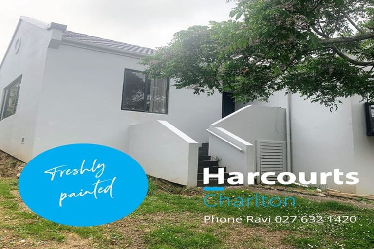 Photo of property in 10 Astelia Place, Goodwood Heights, Auckland, 2105