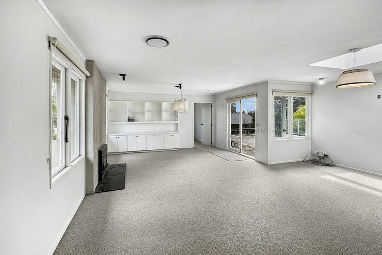 Photo of property in 27 Pa Road, Kerikeri, 0230