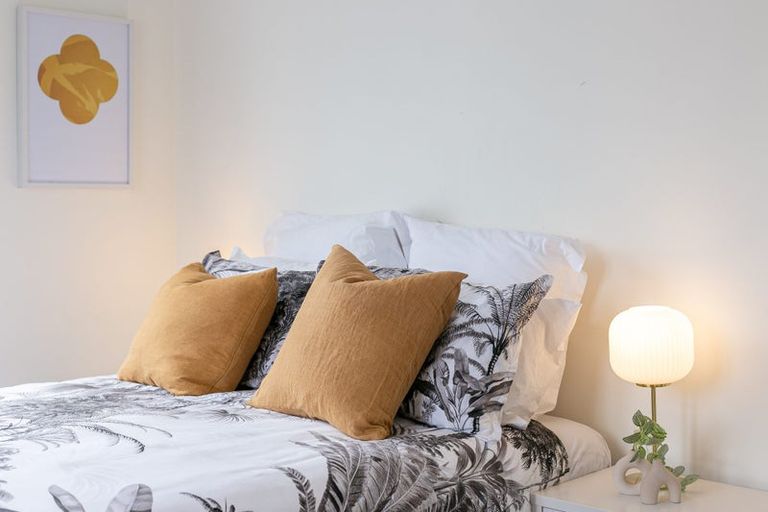 Photo of property in 51 Scarborough Terrace, Mount Victoria, Wellington, 6011