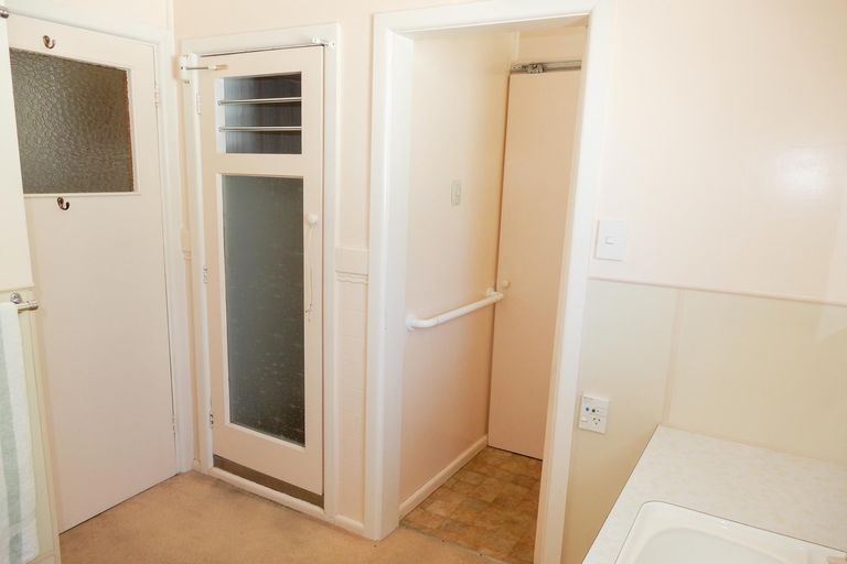 Photo of property in 67 Tamar Street, South Hill, Oamaru, 9400