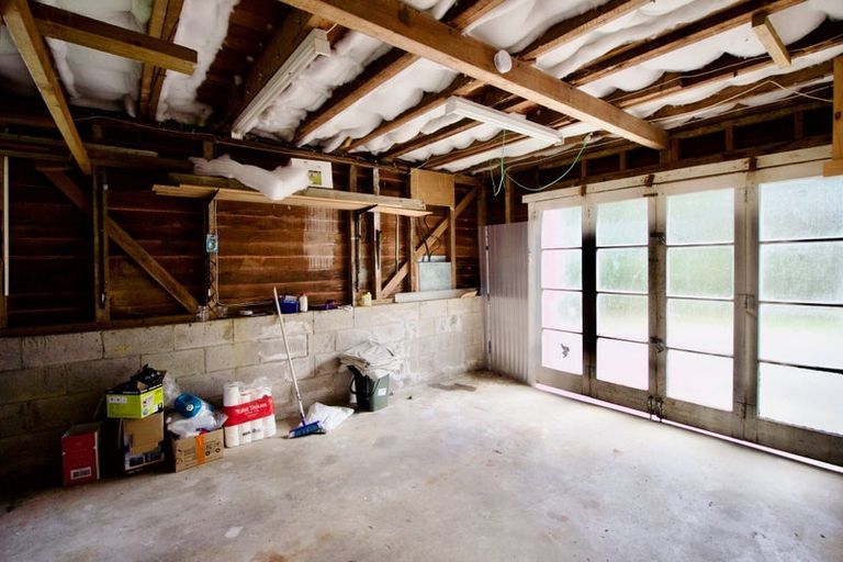 Photo of property in 1/30 Gordon Avenue, Milford, Auckland, 0620