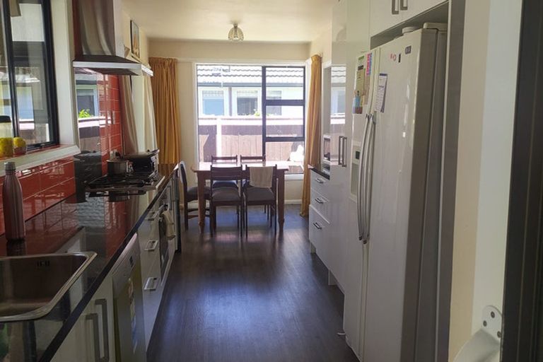 Photo of property in 16 Holyoake Crescent, Avalon, Lower Hutt, 5011