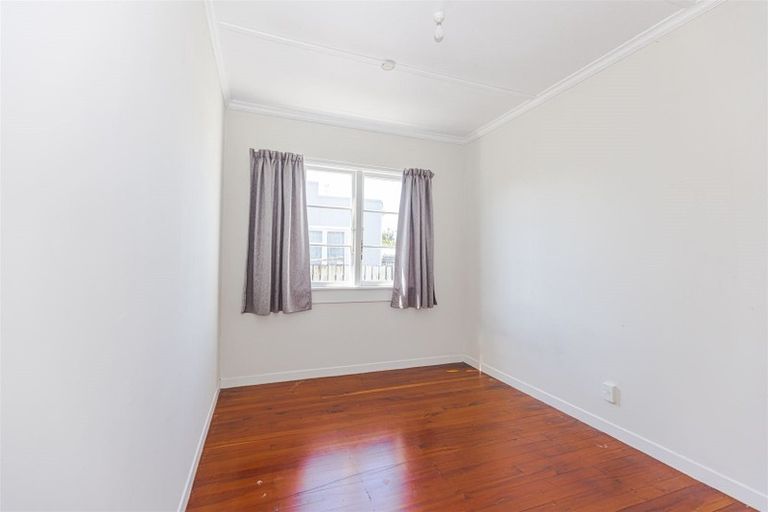 Photo of property in 97 Niblett Street, Whanganui, 4500
