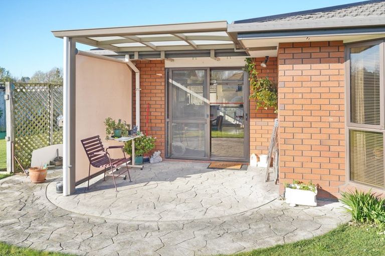 Photo of property in 14 Hewitts Road, Woodend, 7610