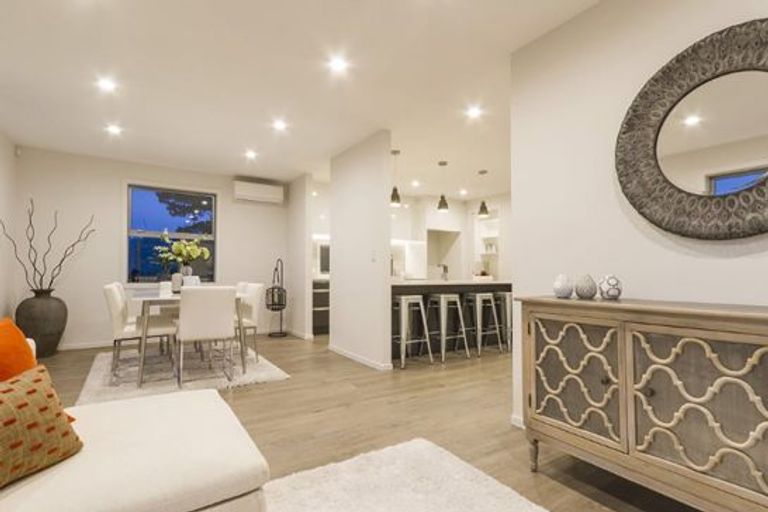 Photo of property in 68a Arran Road, Browns Bay, Auckland, 0630