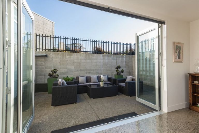 Photo of property in 105 Glenstrae Road, Redcliffs, Christchurch, 8081