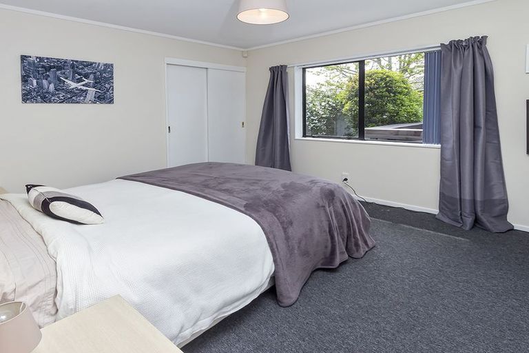 Photo of property in 62 Golfland Drive, Golflands, Auckland, 2013