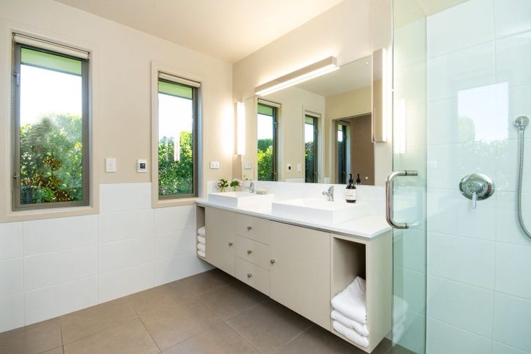 Photo of property in 77 Aintree Road, Havelock North, 4130