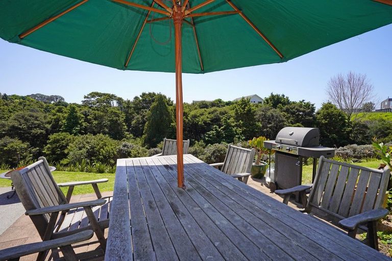 Photo of property in 18 Granada Lane, Langs Beach, Waipu, 0582