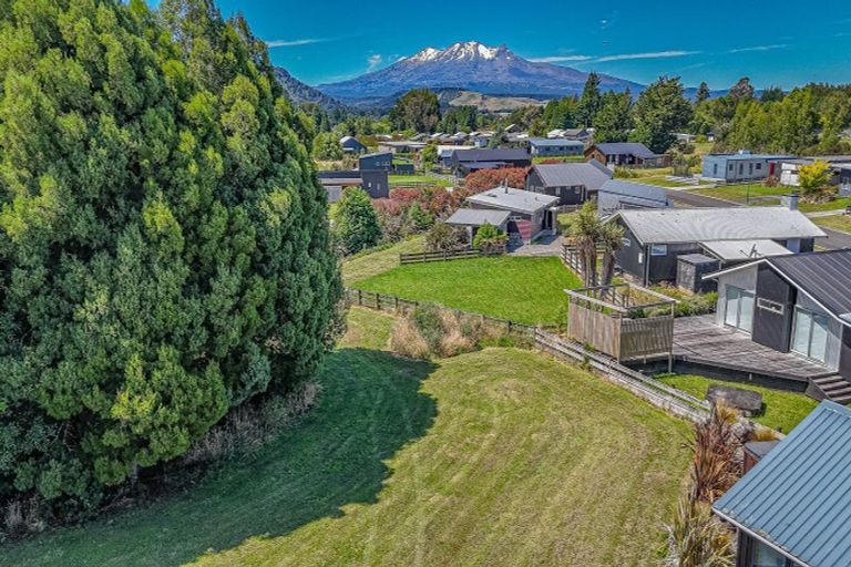 Photo of property in 8 Cordyline Place, Ohakune, 4625