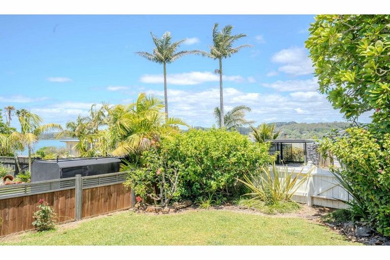Photo of property in 29 Rangitane Loop Road, Kerikeri, 0294
