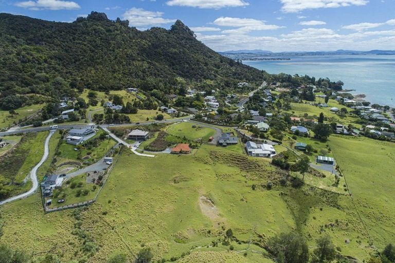 Photo of property in 2125 Whangarei Heads Road, Whangarei Heads, 0174