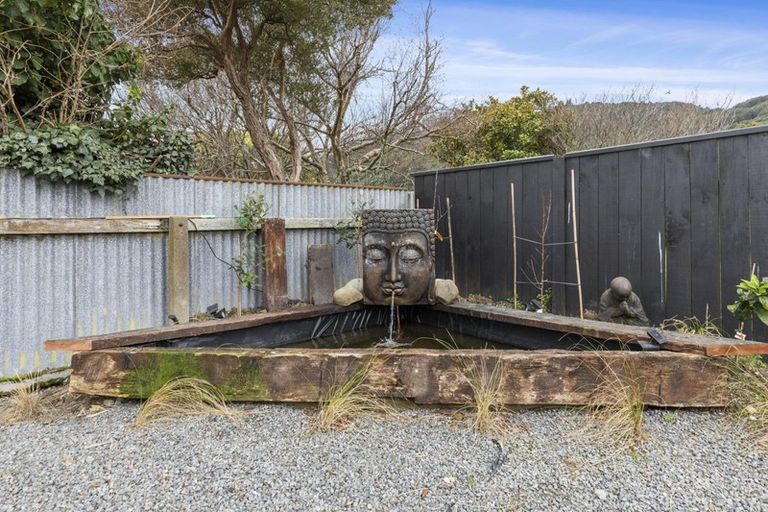 Photo of property in 3 Wright Street, Wainuiomata, Lower Hutt, 5014