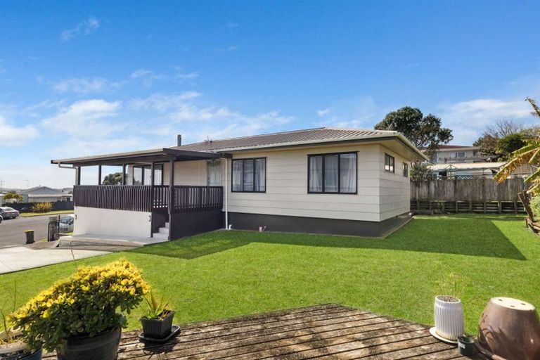 Photo of property in 5 Kepler Place, Clover Park, Auckland, 2019