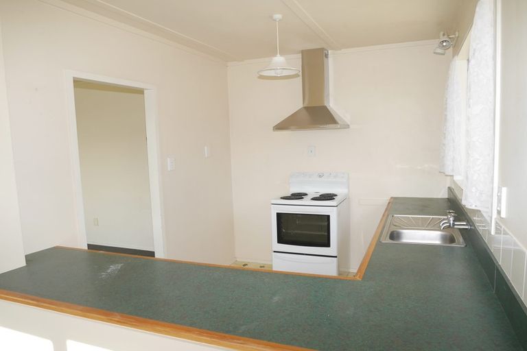 Photo of property in 11a Cypress Grove, Paraparaumu, 5032