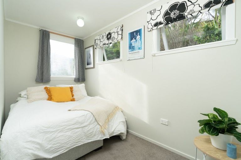 Photo of property in 28 Sheridan Terrace, Johnsonville, Wellington, 6037