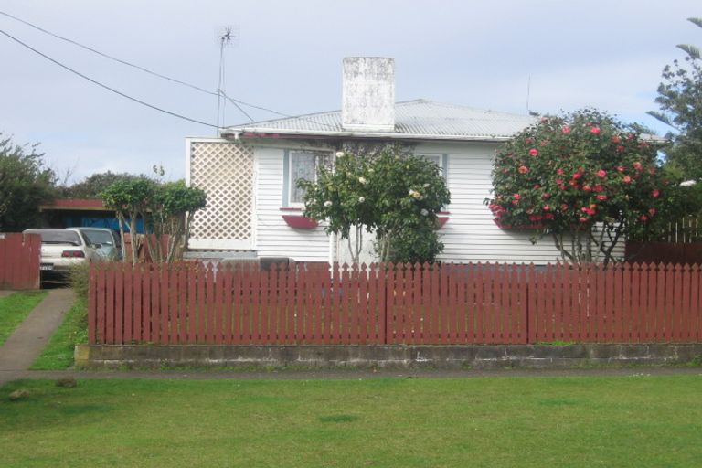 Photo of property in 1 Taraire Crescent, Otangarei, Whangarei, 0112
