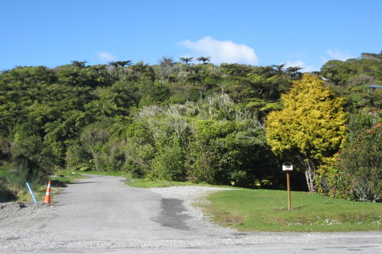 Photo of property in 49 Main South Road, Karoro, Greymouth, 7805