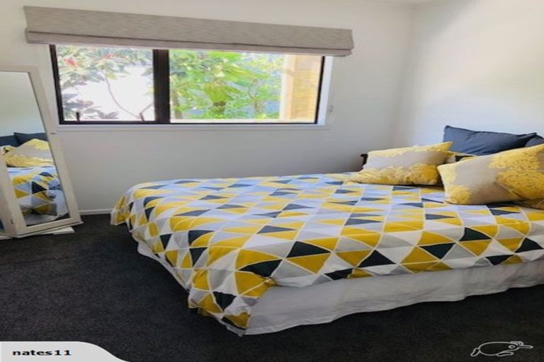 Photo of property in 40 Stillwater Crescent, Stillwater, Silverdale, 0993