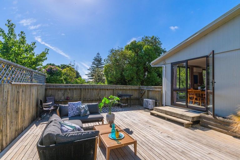 Photo of property in 10a Poplar Avenue, Raumati South, Paraparaumu, 5032