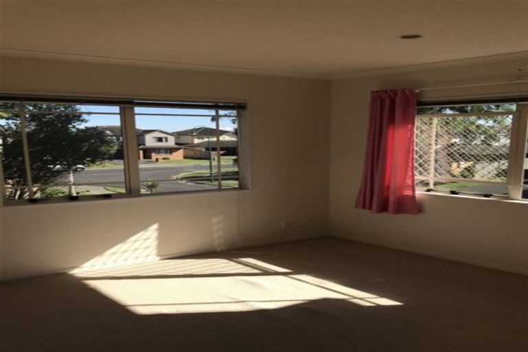 Photo of property in 3 Thyme Court, Flat Bush, Auckland, 2016