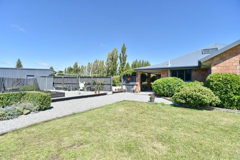 Photo of property in 424 Barkers Road, Loburn, Rangiora, 7472