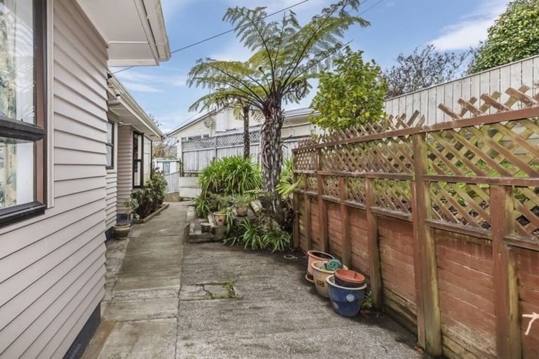 Photo of property in 11a Hillary Street, Tawa, Wellington, 5028