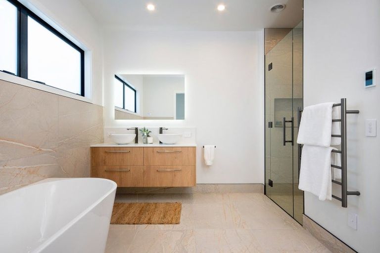 Photo of property in 25 Coronation Street, Ahuriri, Napier, 4110