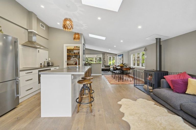 Photo of property in 9 Pukerua Beach Road, Pukerua Bay, 5026