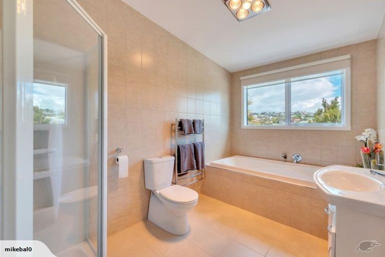 Photo of property in 267 Vipond Road, Stanmore Bay, Whangaparaoa, 0932