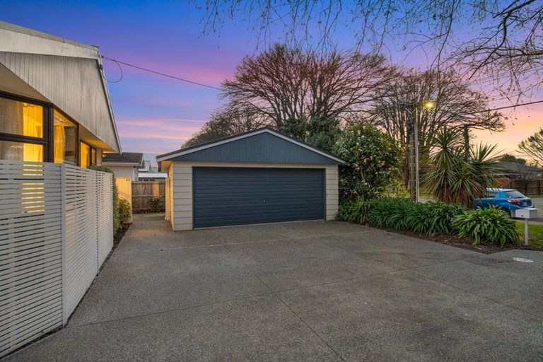 Photo of property in 42 Dominion Avenue, Spreydon, Christchurch, 8024