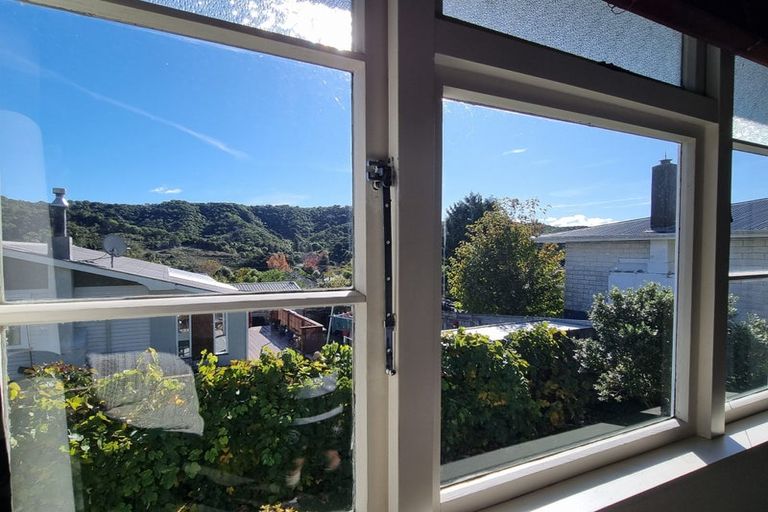 Photo of property in 14 Lincoln Street, Picton, 7220