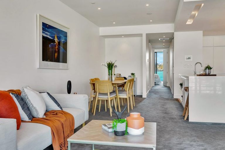 Photo of property in Clyde Quay Wharf, 1/7b Clyde Quay Wharf, Te Aro, Wellington, 6011