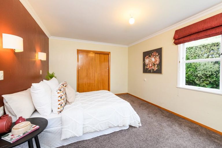 Photo of property in 11 Heatley Avenue, Hokowhitu, Palmerston North, 4410