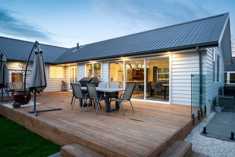 Photo of property in 186 Thornton Road, Cambridge, 3434