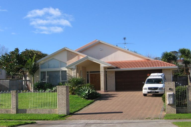 Photo of property in 34 Santa Ana Drive, Dannemora, Auckland, 2016