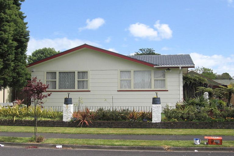 Photo of property in 8 Creswell Place, Leamington, Cambridge, 3432