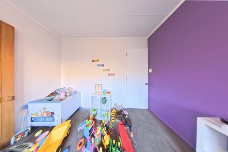 Photo of property in 17 Hutcheson Street, Sydenham, Christchurch, 8023