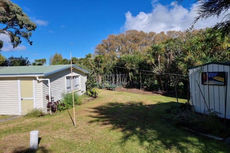 Photo of property in 730 Whangaruru North Road, Whangaruru, Hikurangi, 0184