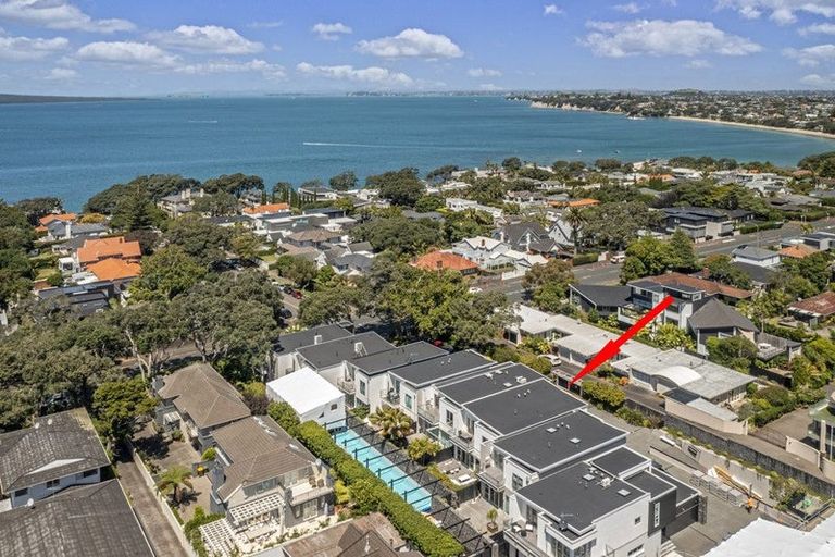 Photo of property in 6/258 Hurstmere Road, Takapuna, Auckland, 0622