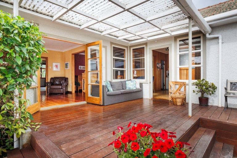 Photo of property in 7 Vernon Avenue, Takaro, Palmerston North, 4412