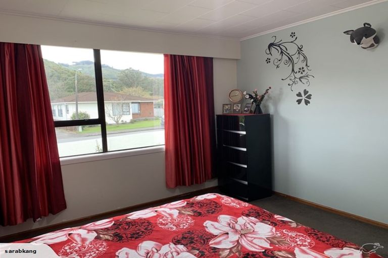 Photo of property in 58 Holdsworth Avenue, Trentham, Upper Hutt, 5018