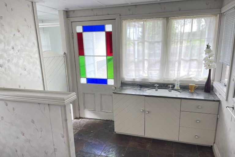 Photo of property in 41 Tuakau Road, Pukekohe, 2120