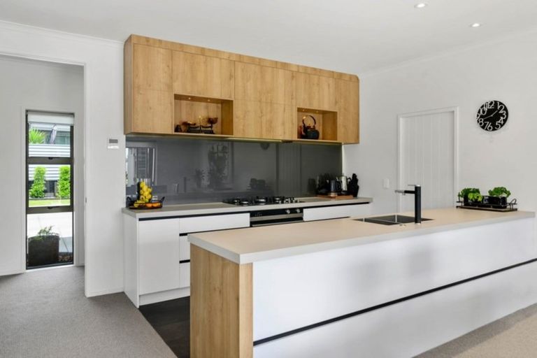 Photo of property in 20 Devoy Drive, Owhata, Rotorua, 3010