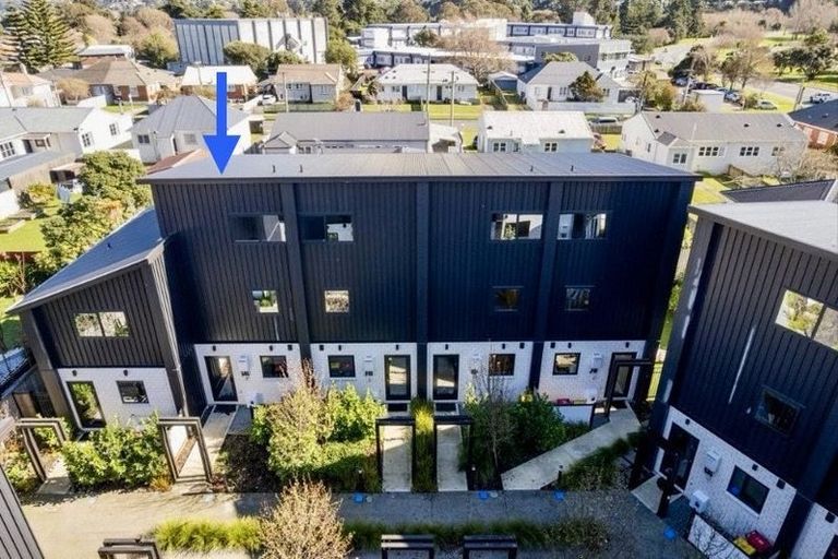 Photo of property in 8/10 Avery Grove, Boulcott, Lower Hutt, 5011