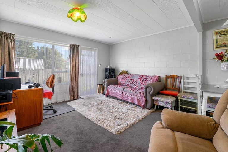 Photo of property in 37 Edward Street, Tokoroa, 3420